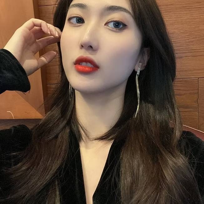 💖台灣現貨🌿冷淡風 925銀針 滿鑽長方流蘇耳環 名援氣質長款流蘇耳環【G490】-細節圖6