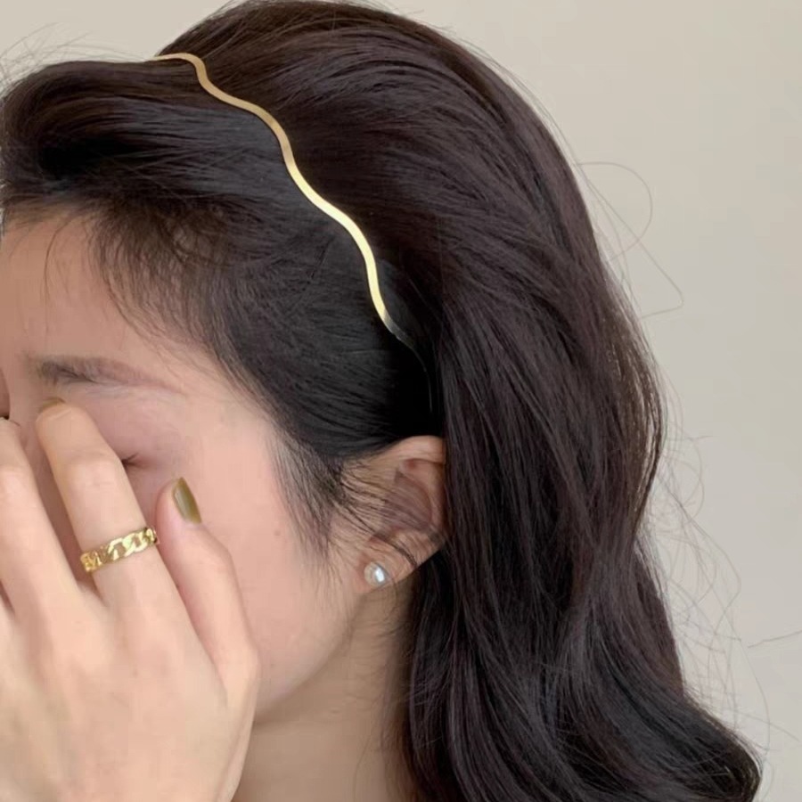 ✨台灣現貨🌿法式簡約波浪滿鑽髮箍 優雅復古細邊甜美氣質髮飾【U3】-細節圖11