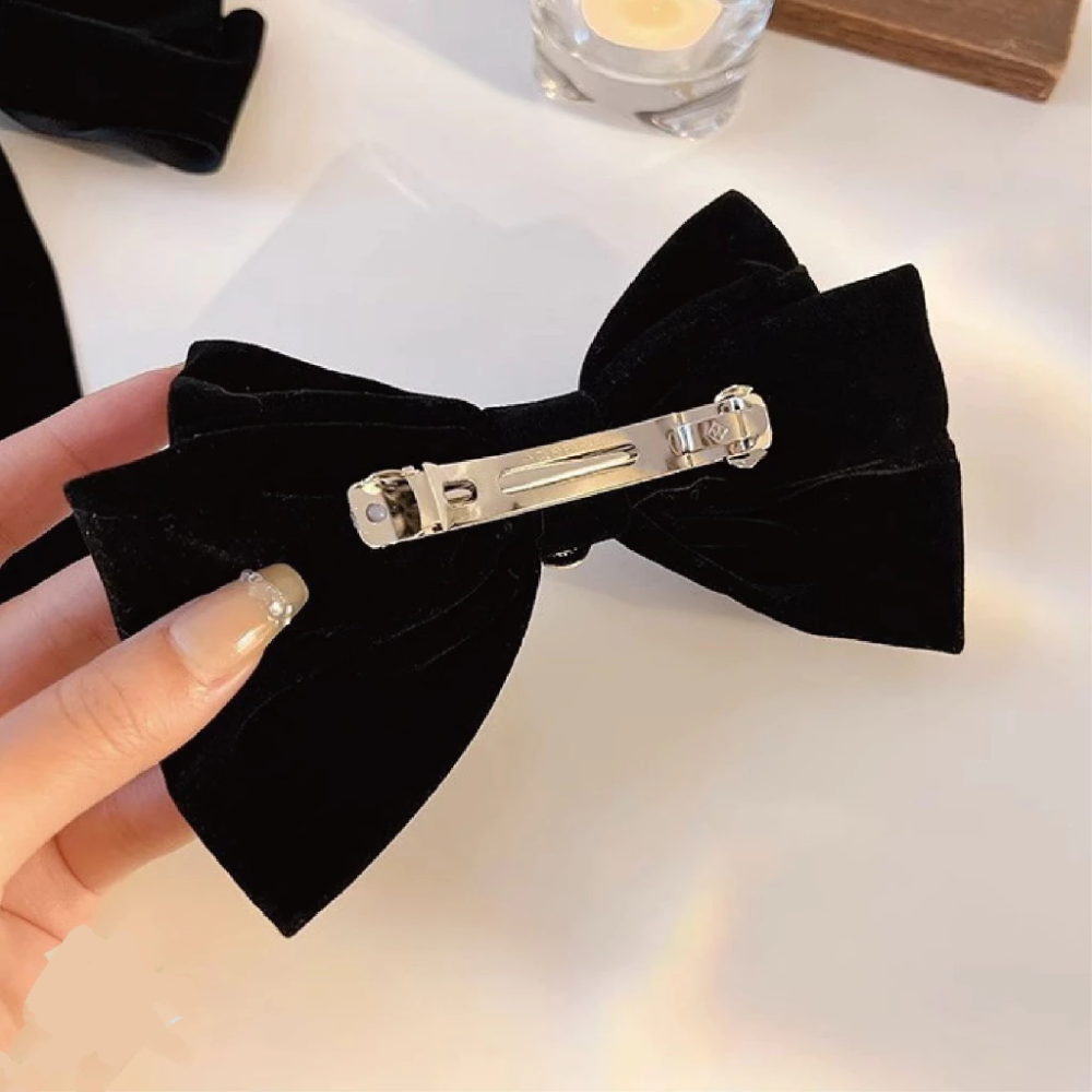 ✨台灣現貨🌿小香風黑色絲絨玫瑰花蝴蝶結髮夾 富家千金復古法式頂夾 彈簧夾【A12】-細節圖11