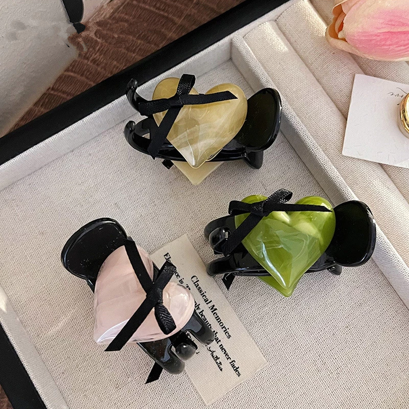 ✨台灣現貨🌿蝴蝶結愛心高馬尾小抓夾 甜美日系果凍色髮夾 氣質芭蕾風鯊魚夾頭飾【M123】-細節圖5