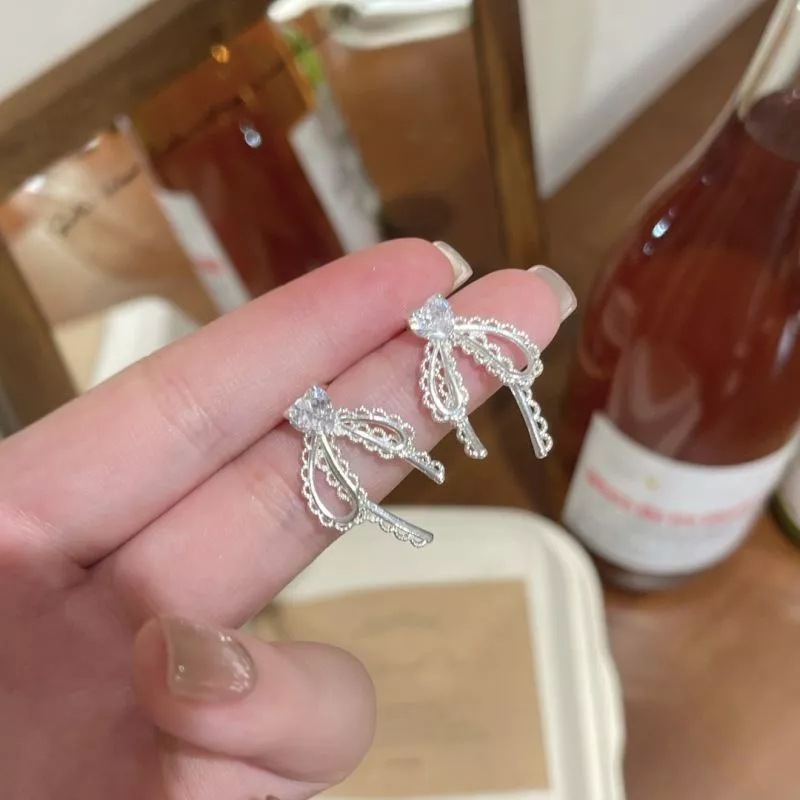 💖台灣現貨🌿芭蕾風~花邊蕾絲蝴蝶結耳環 925銀針愛心鋯石珍珠耳環 韓系新款小眾設計氣質百搭耳飾【G498】-細節圖5