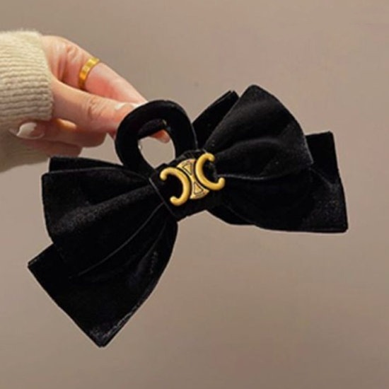 ✨台灣現貨🌿凱旋門絲絨抓夾 法式慵懶字母髮夾 韓國氣質高級感大蝴蝶結髮抓 鯊魚夾 後腦勺髮抓 盤髮夾【M87】-細節圖7