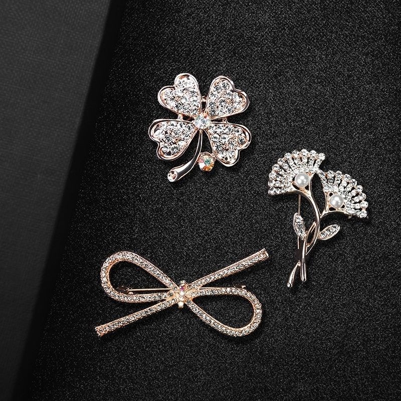 🔥台灣現貨 🌿日韓高級感胸針 🎀別針 固定衣服 防走光扣針 鑲鑽胸針 珍珠胸針 簡約 百搭 氣質 必備【I1】-細節圖6