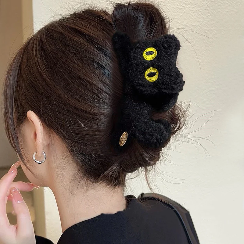 ✨台灣現貨🌿可愛毛絨貓咪鯊魚夾 韓系INS休閒百搭氣質後腦勺髮飾 盤髮髮夾 抓夾 韓式髮夾【M125】-細節圖4