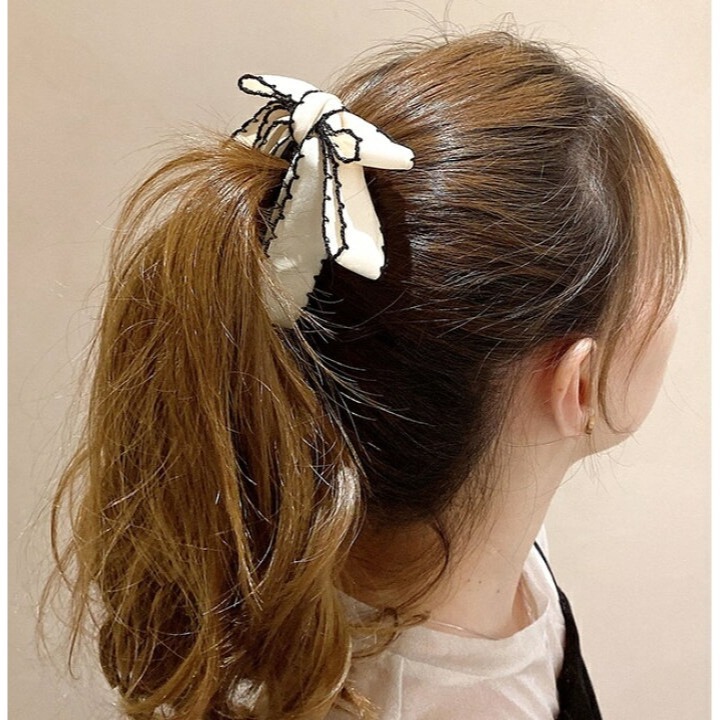 ✨台灣現貨🌿日系小香風~黑白色蝴蝶結香蕉夾 豎夾 氣質甜美百搭一字夾蝴蝶結馬尾夾【N147】-細節圖2