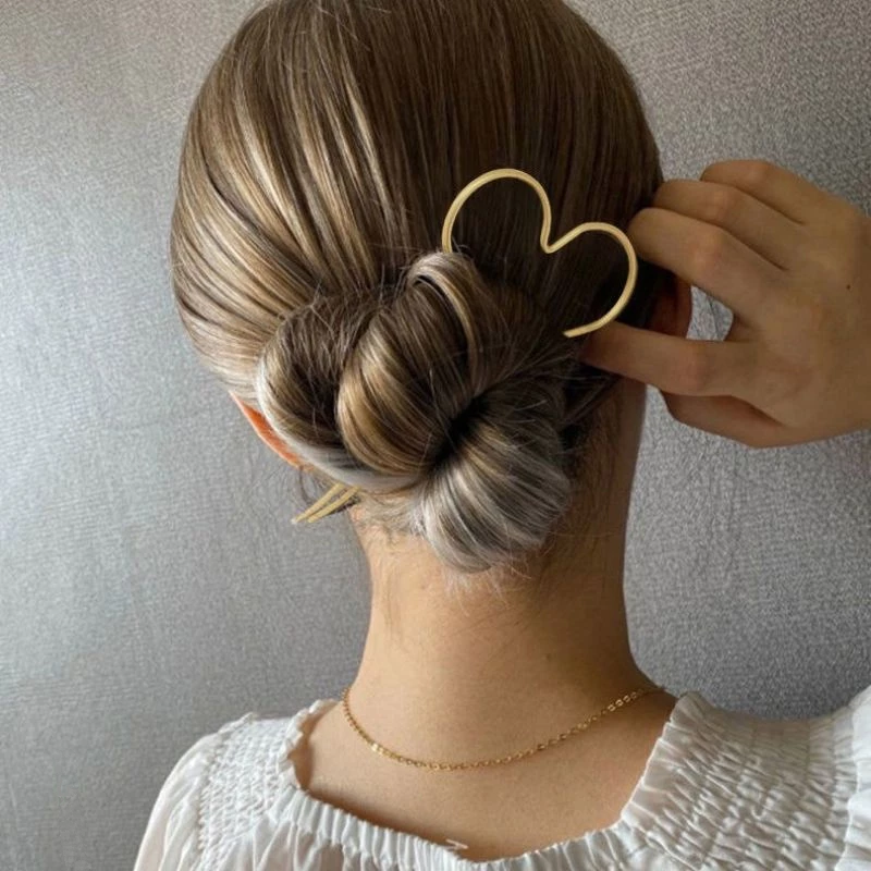 ✨台灣現貨🌿 日系 星星 愛心 金屬鏤空幾何盤髮髮簪 簡約小眾百搭氣質髮插簪子-細節圖3