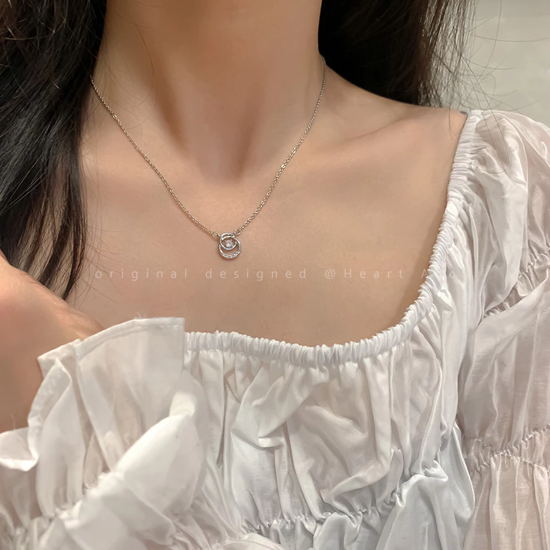 👗台灣現貨🌿韓系圓環鋯石項鍊 鎖骨鏈 雙環鑽設計 小眾 百搭 氣質 頸鍊 鎖骨鍊【Q90】-細節圖5