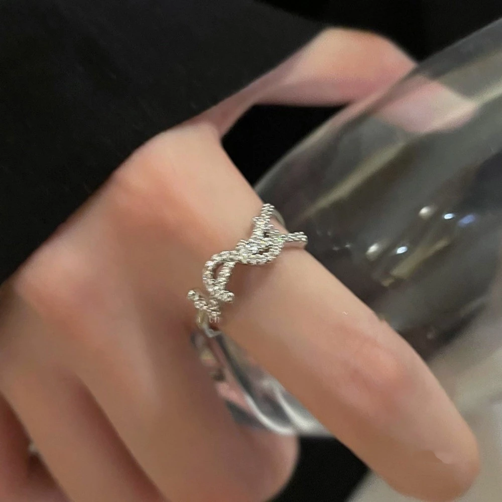 💍台灣現貨🌿超閃字母鋯石開口戒指 小眾設計時尚個性食指戒指【O82】-細節圖10