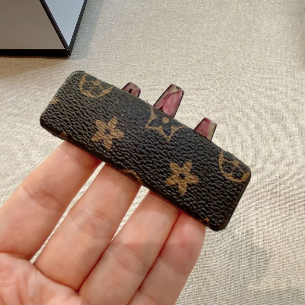 ✨台灣現貨🌿新款復古PU皮質BB夾 日韓時尚簡約印花髮夾 網紅ins氣質劉海夾側邊夾丸子頭碎髮夾【Y33】-規格圖9