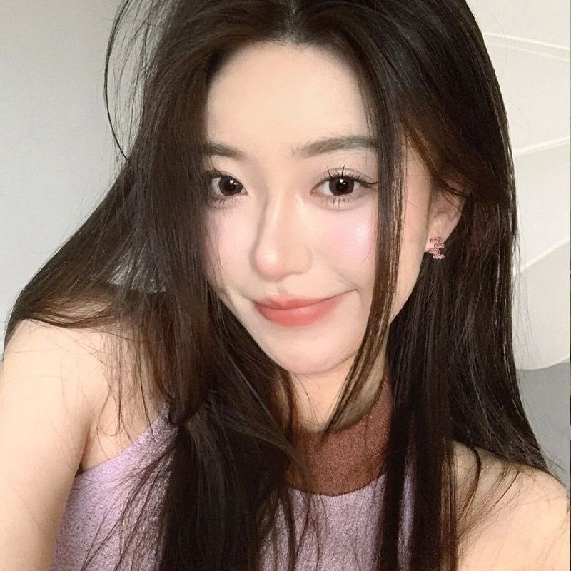 💖台灣現貨🌿紫色唯美閃鑽 三角交錯鋯石耳釘 925銀針 浪漫簡約精緻氣質 鋯石耳環 耳飾【G574】-細節圖8