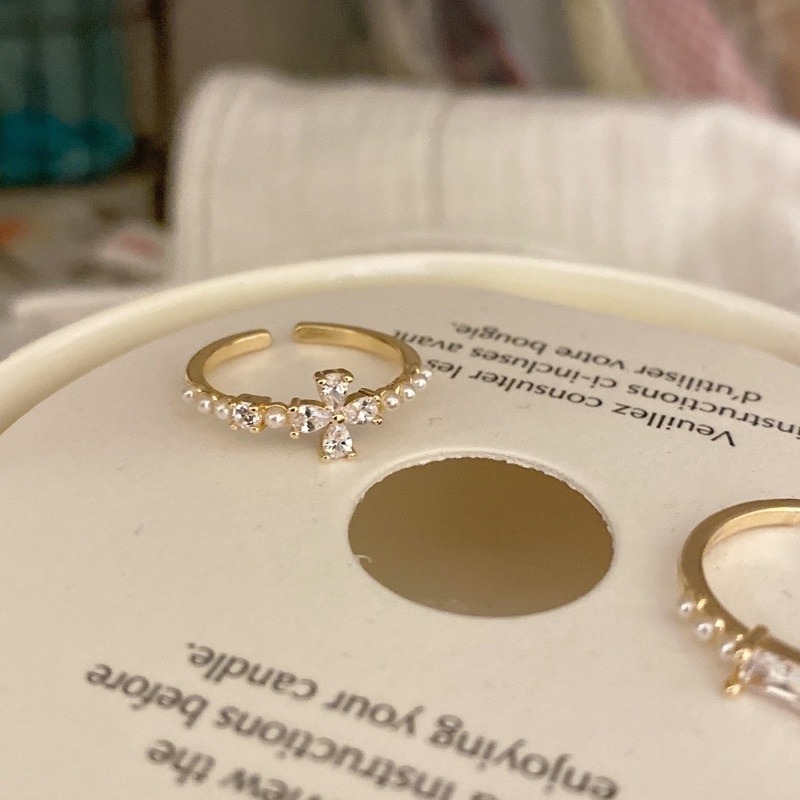 💍台灣現貨🌿韓系極細鋯石珍珠戒指 ~小花朵甜美超閃 ins網紅開口百搭可調節戒指 指環【O87】-細節圖7