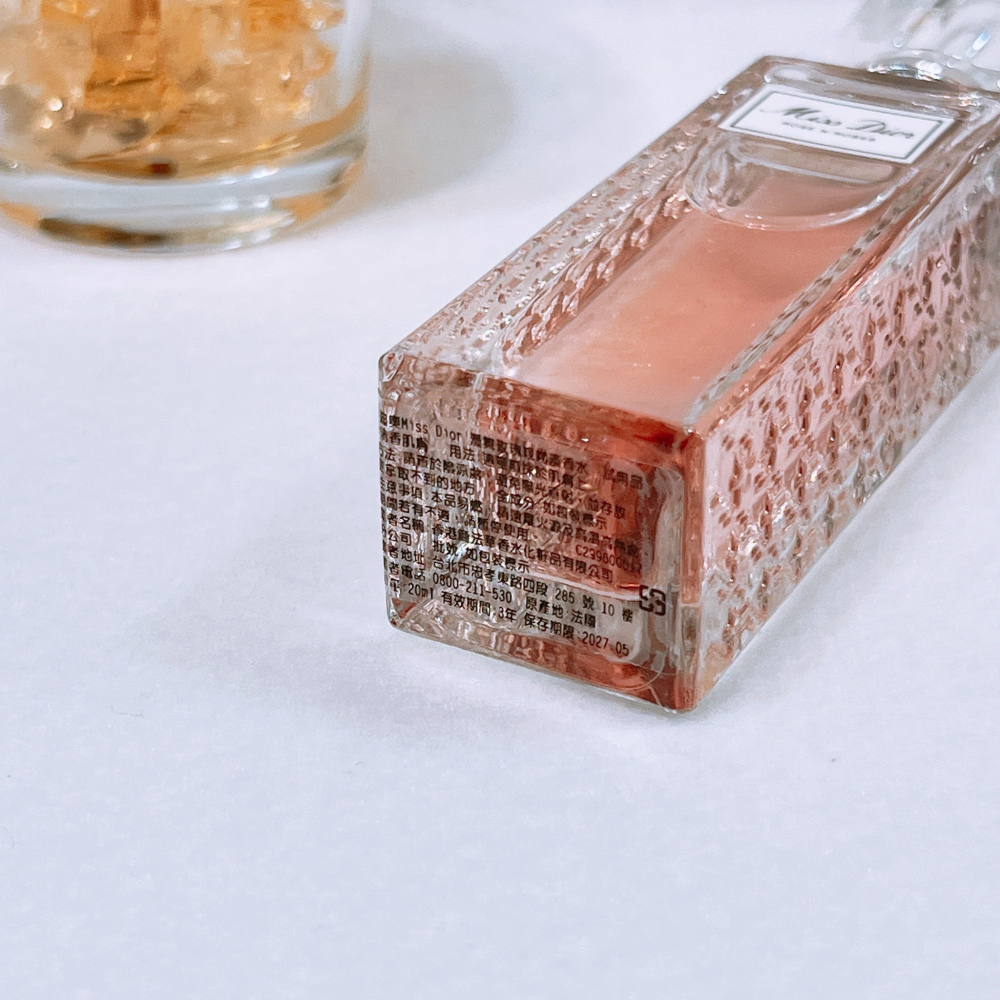 DIOR 迪奧 漫舞玫瑰親吻淡香水 20ml (滾珠瓶) 香水 正品 全新 專櫃貨 女香-細節圖2
