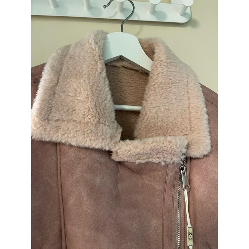 ［全新］粉色立領羊羔毛 搖粒絨機車外套 M號 高級感小個子寬鬆版型短款皮毛一體外套-細節圖6
