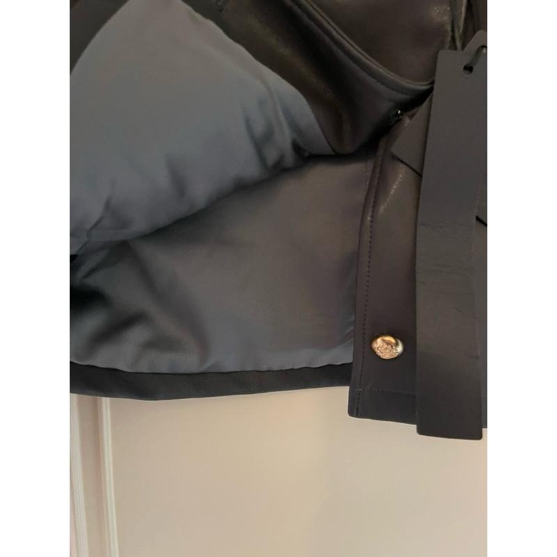 ［全新］韓系經典 深灰色 短款PU皮圓領仿羊皮皮衣外套 free size 休閒百搭顯瘦簡約 劉亦菲款-細節圖5