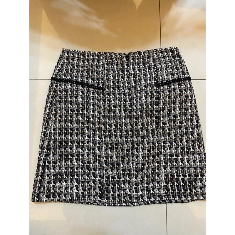 [二手極新］專櫃品牌jin小香風黑白金編織短裙m號-細節圖4
