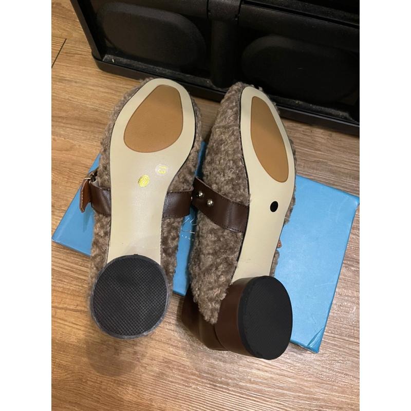 ［全新］韓代灰棕咖啡色美拉德色系毛毛鞋低跟羔羊毛鞋墊兔毛真皮娃娃鞋拖鞋兩穿39號跟雪地靴一樣保暖-細節圖3