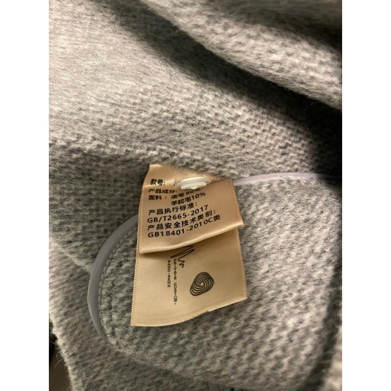 ［全新］出口韓國韓系歐妮梨花100%羊毛灰色寬鬆落肩款有領短大衣短版羊駝毛外套m號 氣質百搭有質感老錢風經典-細節圖4