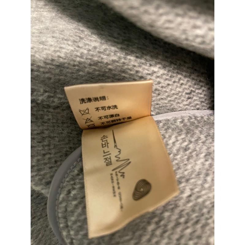 ［全新］出口韓國韓系歐妮梨花100%羊毛灰色寬鬆落肩款有領短大衣短版羊駝毛外套m號 氣質百搭有質感老錢風經典-細節圖5