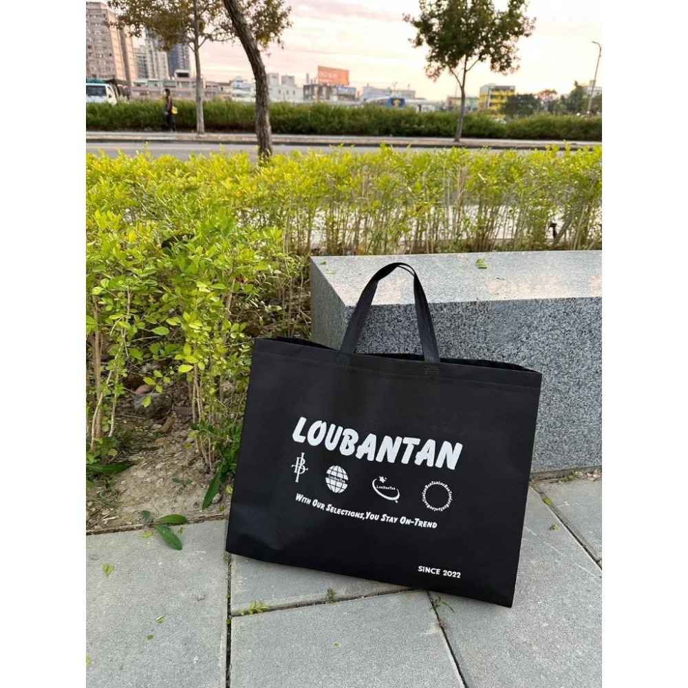 [LBT.only] #韓國#現貨 LouBanTan品牌自製購物袋 提袋 不織布 購物袋 80克 百搭 實用 配件-細節圖5