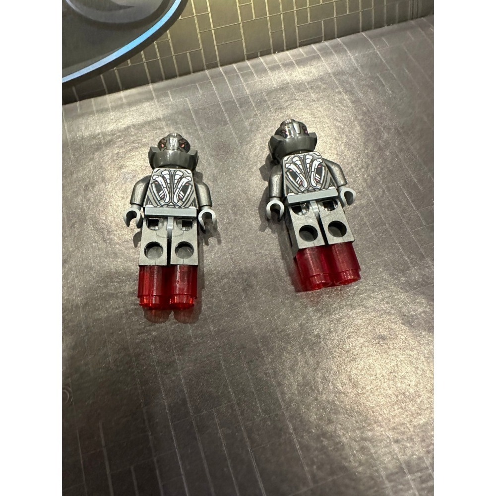 二手已組 LEGO 樂高 76031 SH175 Ultron Prime 一隻-細節圖2