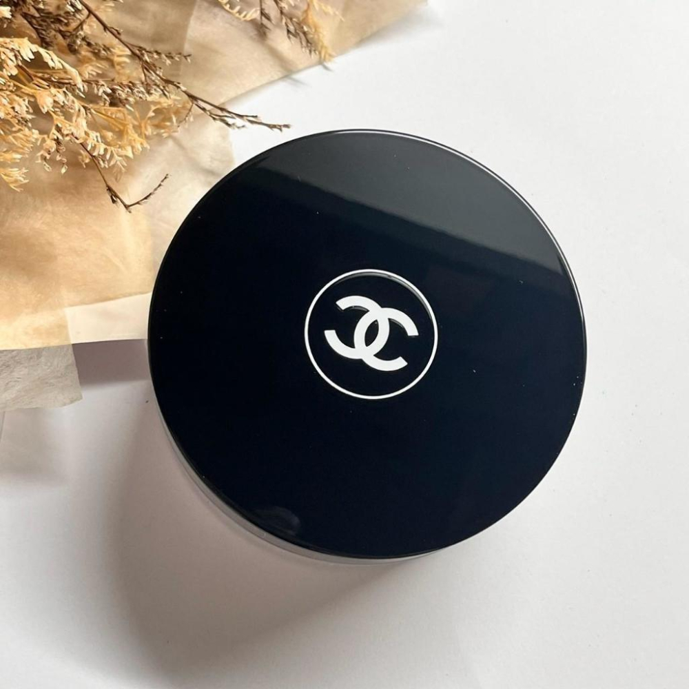 chanel香奈兒 輕盈完美蜜粉 30g 定妝 正貨 全新百貨公司貨-細節圖3