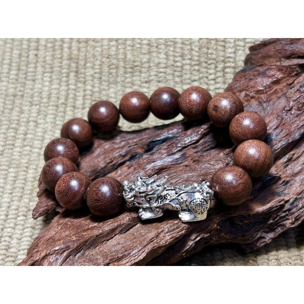 ★金絲檀15mm搭藏式精雕招財貔貅手串#0039-細節圖2
