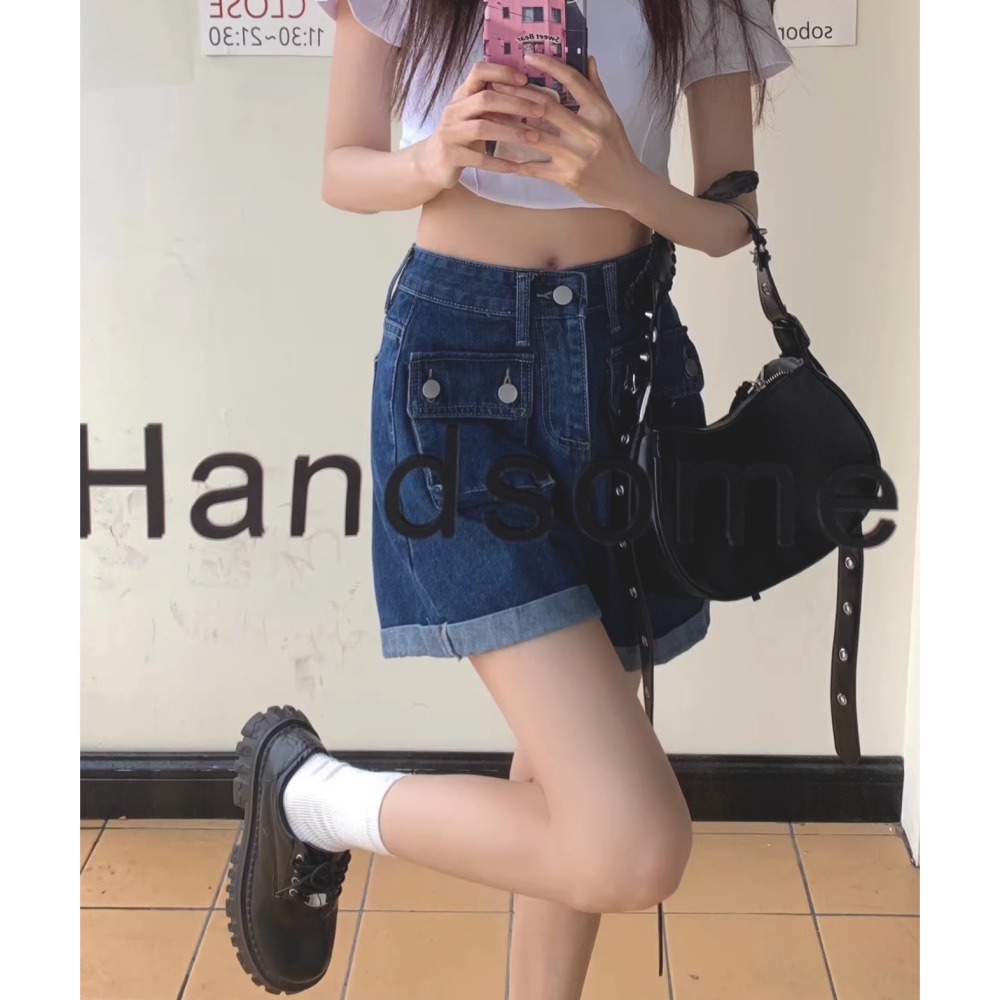 25春。韓系復古翻領拼接設計開襟短款針織外套上衣+高腰包臀口袋設計短褲-Euphoria Store-細節圖10