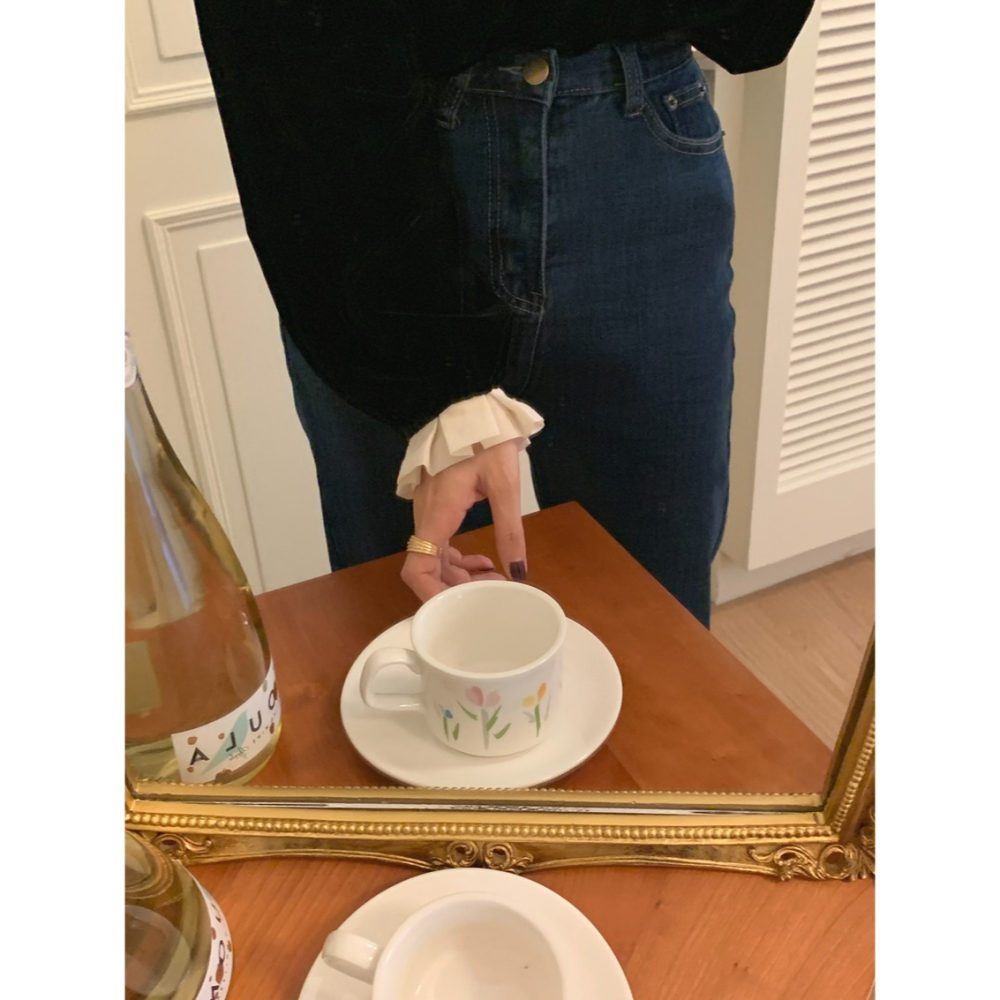 25春。韓國chic 氣質千金系 小眾設計 百褶荷葉邊 後背單排扣 長袖金絲絨襯衫T恤上衣-Euphoria Stor-細節圖6