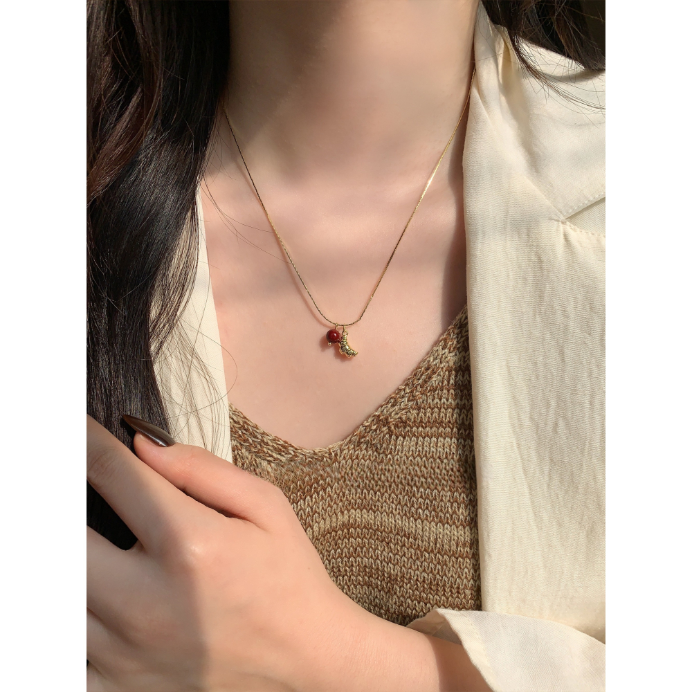 原創設計。小眾設計師 酒紅圓珠瑪瑙vs鍍18K金牛角麵包吊墜短項鏈-Euphoria Store-細節圖5