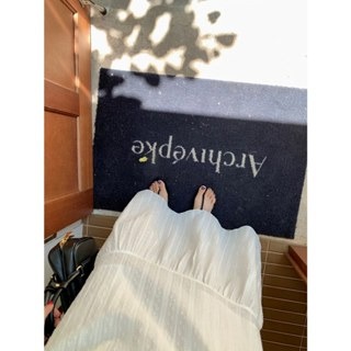 夏。法式優雅氣質 純色精緻刺繡鉤花 修身顯瘦拼接魚尾無袖吊帶連身裙洋裝-Euphoria Store-細節圖8