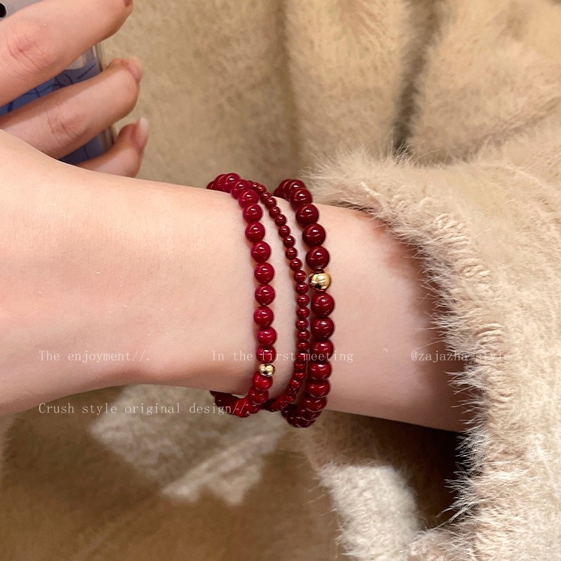 原創手作。小眾設計簡約高貴氣質 顯手白 安可拉紅貝珠vs小金珠單帶疊帶閨蜜手鍊-Euphoria Store-細節圖4