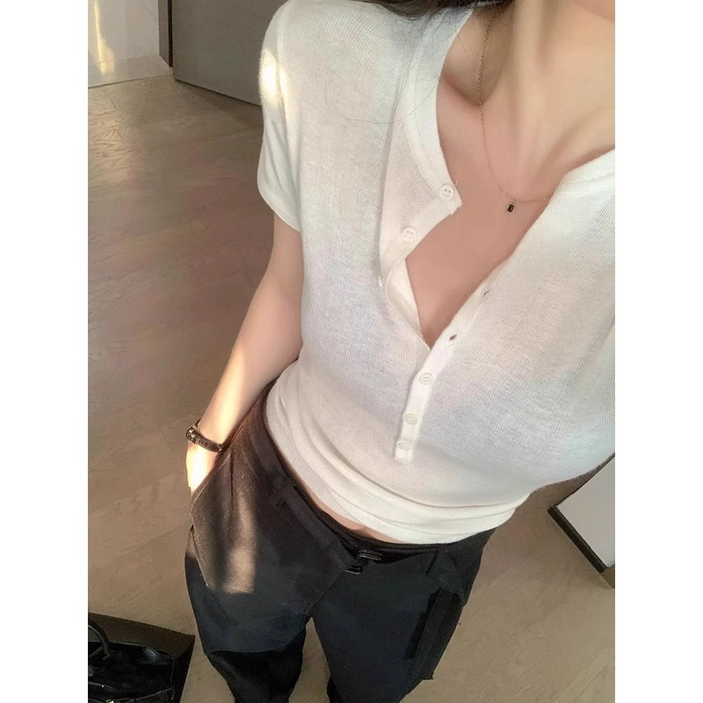夏。極簡簡約知性氣質 百穿不膩 純色小圓領單排扣短袖冰絲針織上衣-Euphoria Store-規格圖8