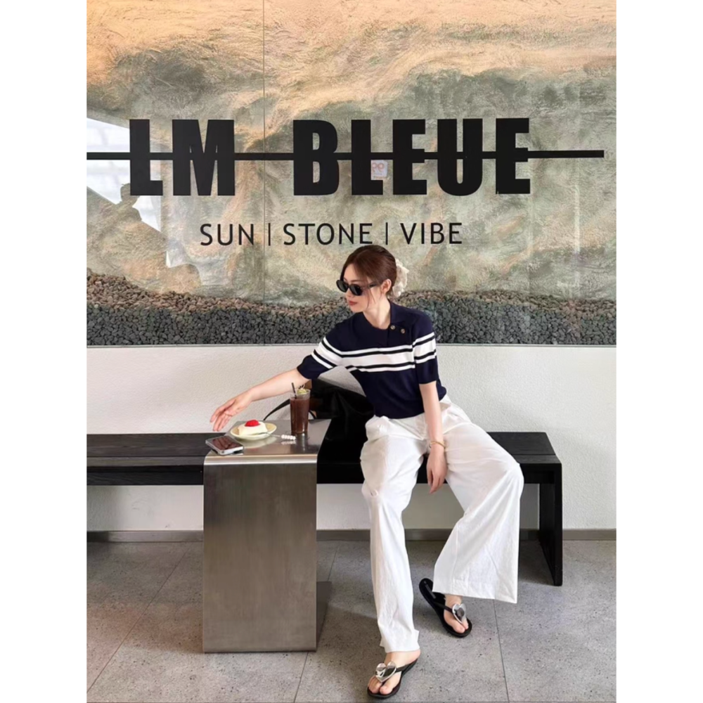 初秋。減齡學院風 美式復古藍白撞色橫條紋 翻領側鈕扣POLO衫細針織短袖上衣(S-2XL)-Euphoria Store-細節圖7