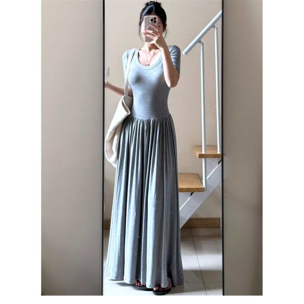 初秋。法式知性氣質 露背鈕扣設計 高腰收腰 修身顯瘦U領五分袖長款連身裙洋裝-Euphoria Store-細節圖2