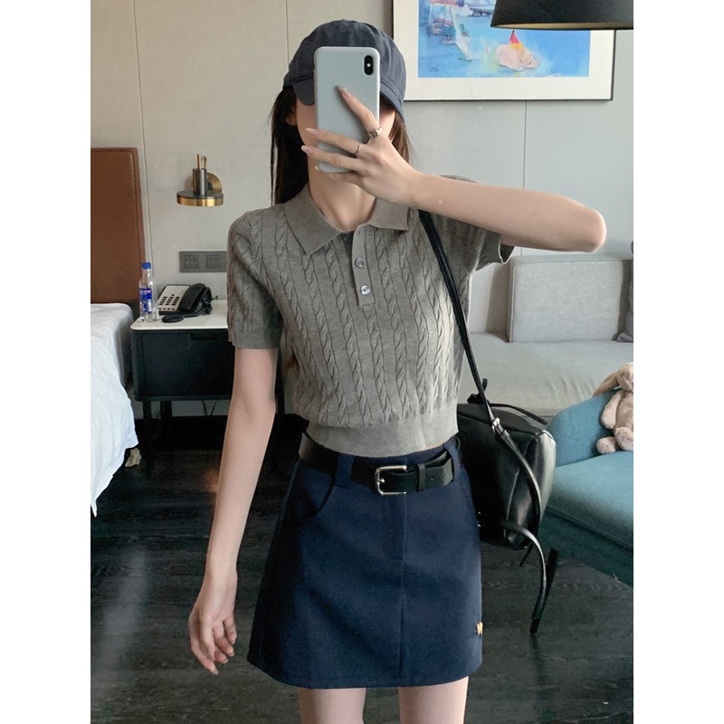 初秋。減齡學院風 麻花螺紋 polo領收腰正肩細針織短款上衣-Euphoria Store-規格圖8