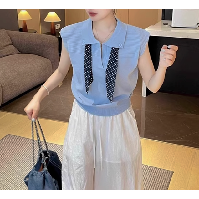 初秋。氣質又減齡 絲巾繫帶翻領polo領 收腰顯瘦正肩小飛袖短袖細針織上衣-Euphoria Store-細節圖5