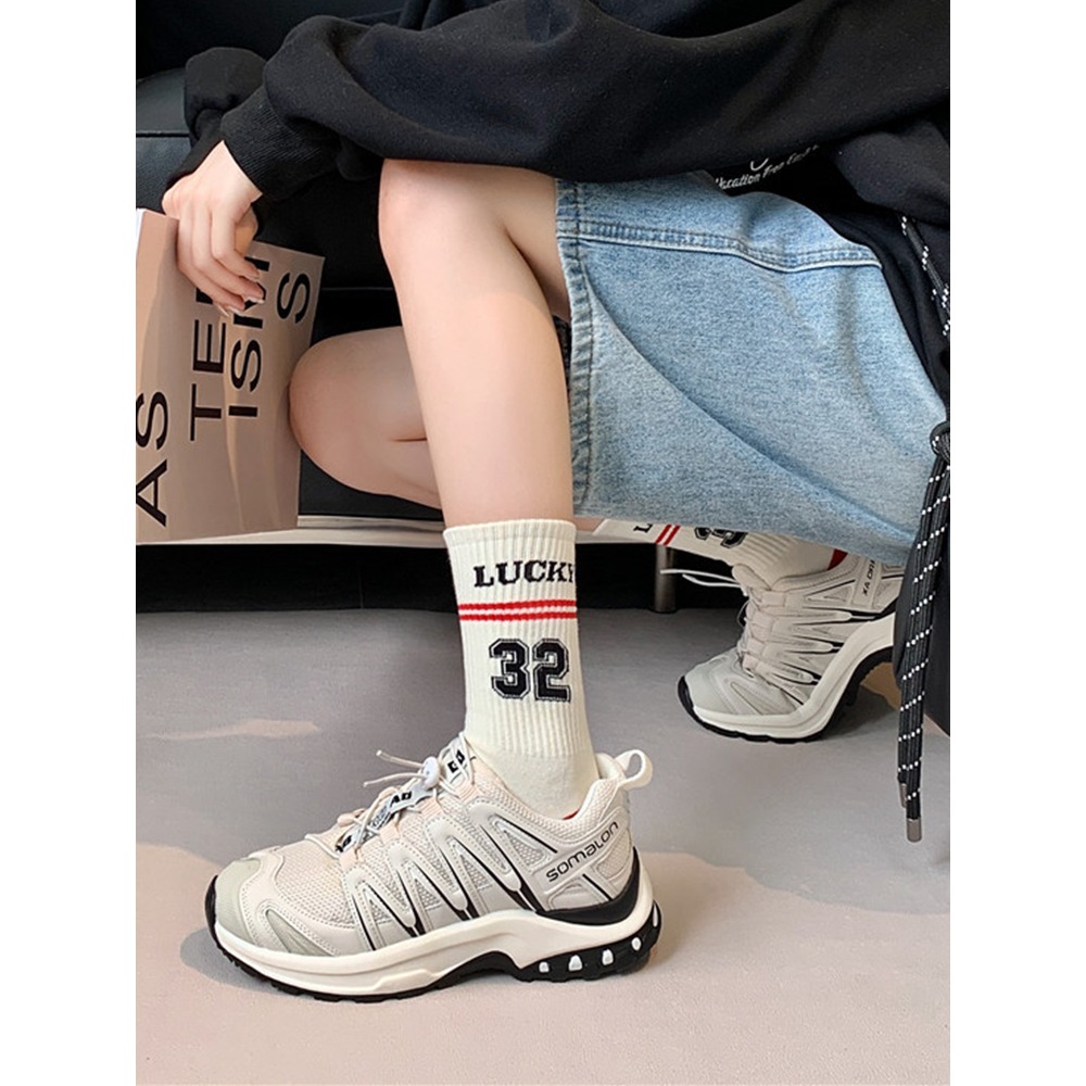 四季。運動街頭 甜心粉色系三款字母條紋中筒襪-Euphoria Store-細節圖5