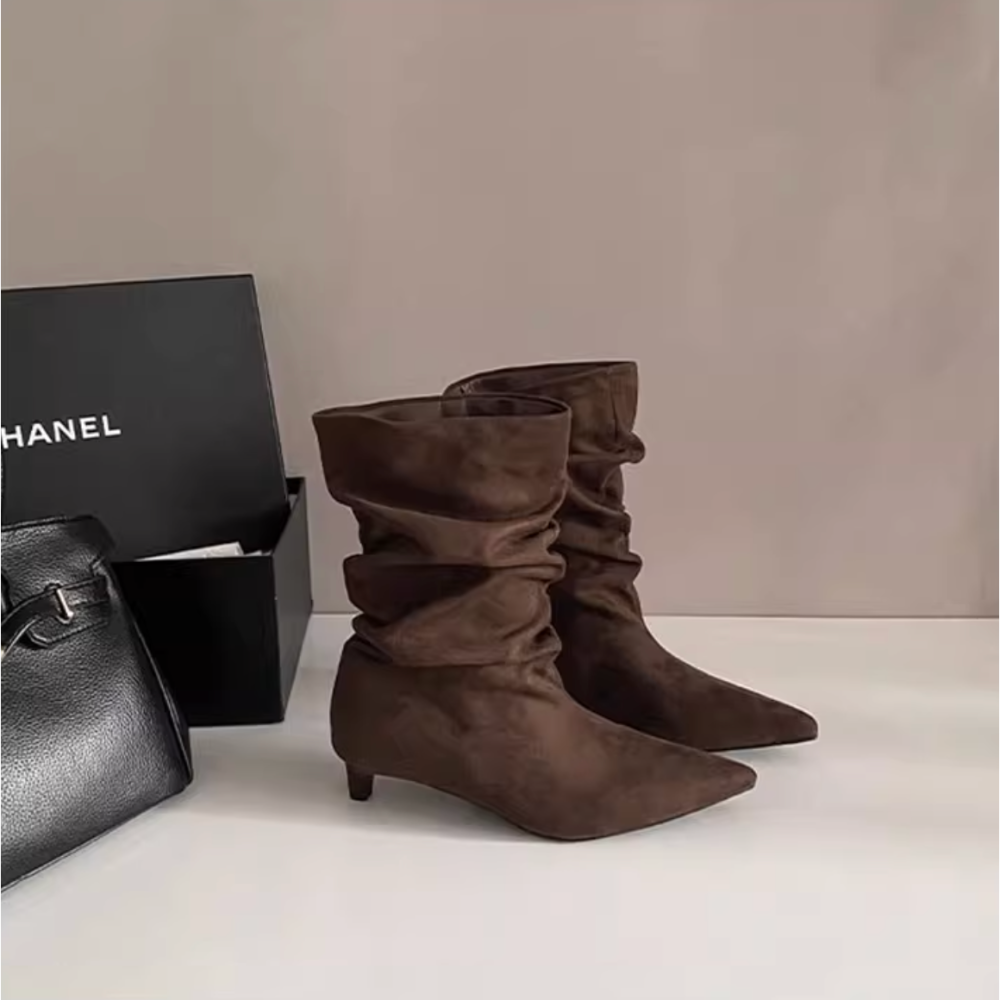 冬。簡約時尚 百搭舒適好穿好走 堆堆筒顯腿瘦 麂皮絨面尖頭低跟靴中筒靴-Euphoria Store-細節圖10