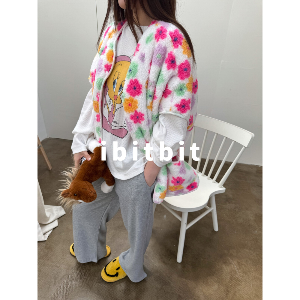 冬。韓國ibitbit 寬鬆休閒可外穿 軟綿綿花朵珊瑚絨坎肩保暖馬甲背心-Euphoria Store-細節圖6