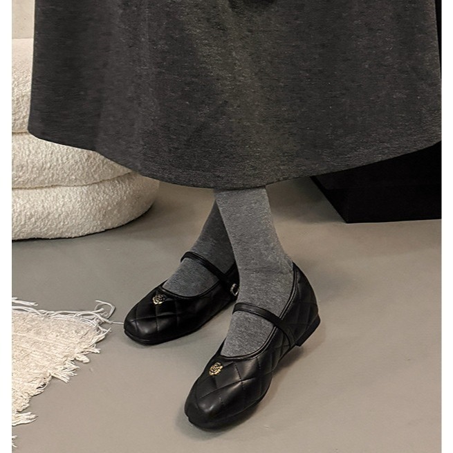 四季。法式氣質小香風 內增高多款淺口黑色菱格紋茶花蝴蝶結奶奶鞋一字帶娃娃鞋-Euphoria Store-細節圖2