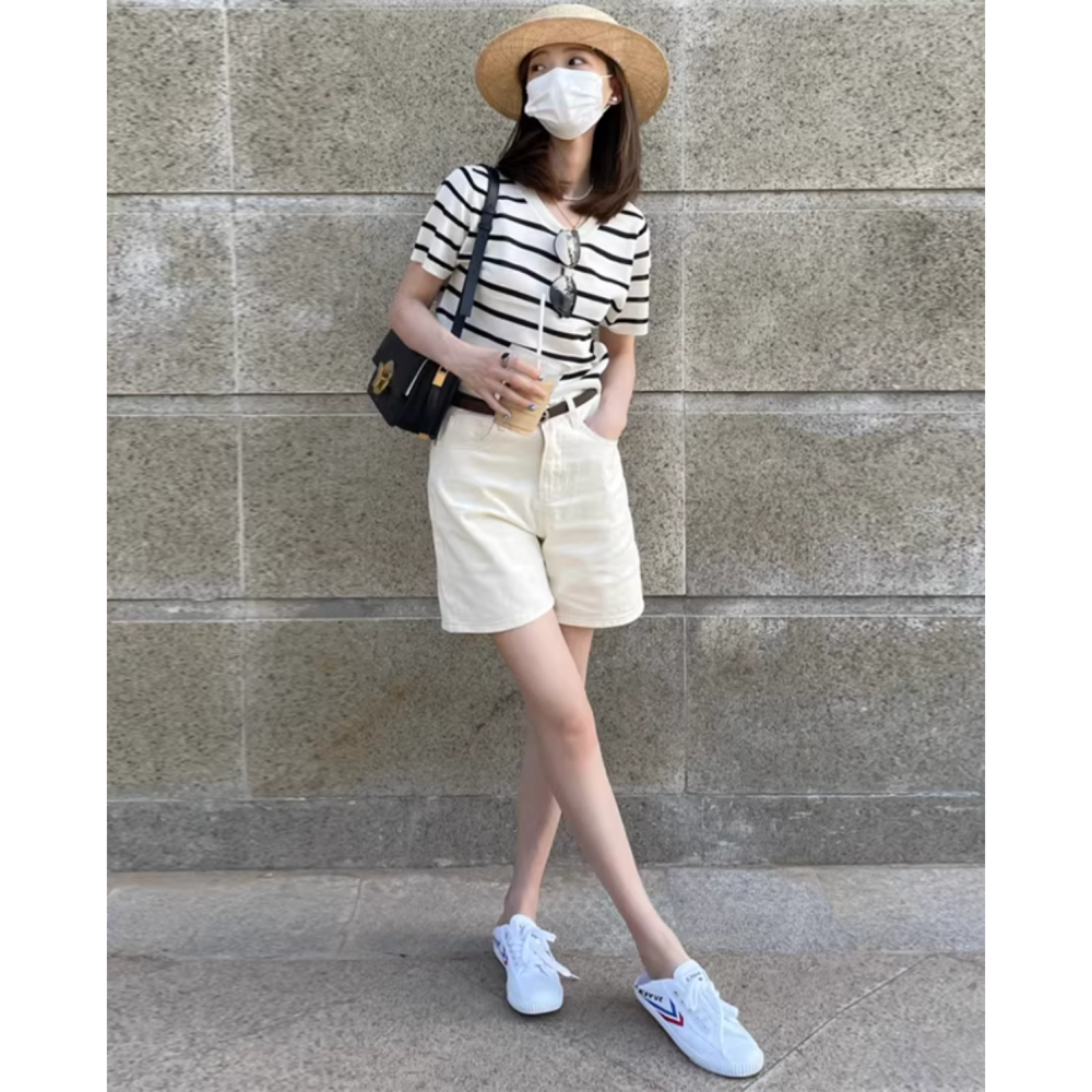 四季。經典時尚百搭 寬鬆顯高顯瘦 薄款高腰直筒杏色水洗牛仔短褲五分褲-Euphoria Store-細節圖4