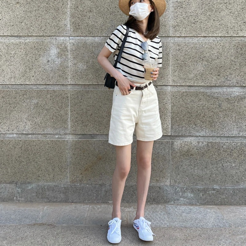 四季。經典時尚百搭 寬鬆顯高顯瘦 薄款高腰直筒杏色水洗牛仔短褲五分褲-Euphoria Store-規格圖9