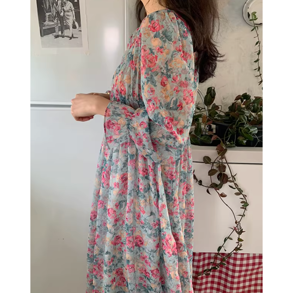 早春。韓chic甜美小碎花 圓領褶皺設計感 寬鬆長款泡泡收袖連身裙洋裝-Euphoria Store-細節圖8