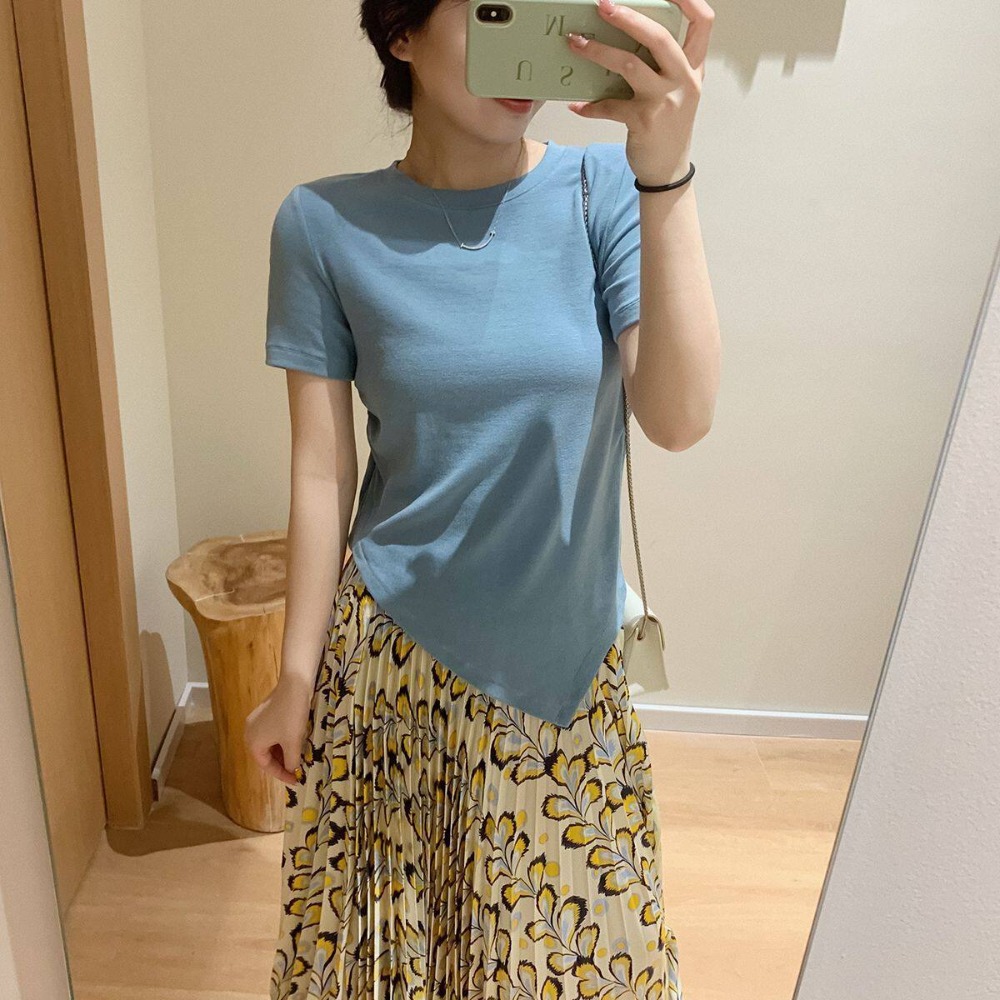 夏。簡約帶點小設計 修身顯瘦 下擺不規則腰側褶皺圓領短袖T恤上衣-Euphoria Store-規格圖9