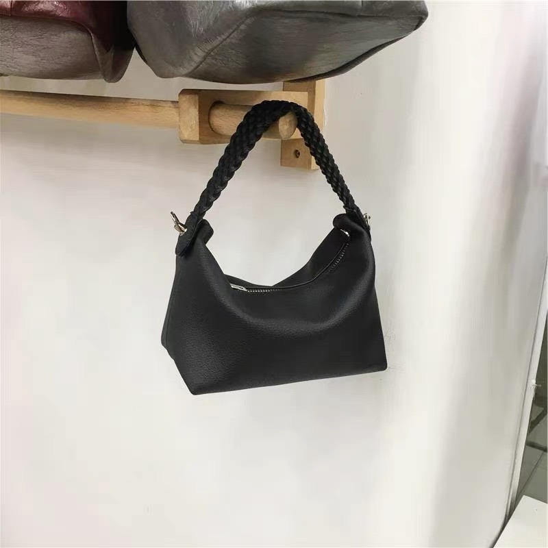經典黑