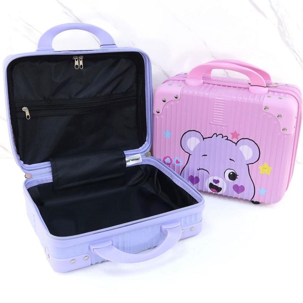 【7-ELEVEN 門市團購】彩虹熊 愛心熊 14吋 旅行格紋行李箱 背帶旅行箱 化妝箱 旅行箱 手提行李箱 行李箱-細節圖2