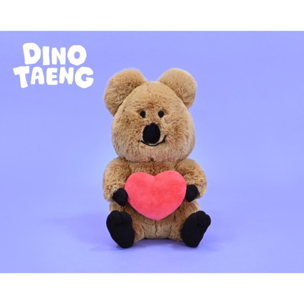 【限時購】Dinotaeng 短尾矮袋鼠 抱心款 學院款 12吋 娃娃 玩偶 絨毛娃娃 Bobo Quokka-規格圖1