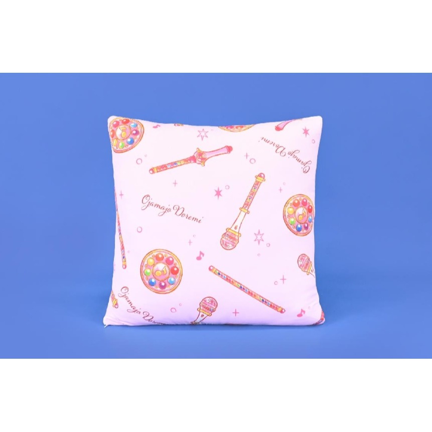 小魔女 DoReMi 瞬涼抱枕 抱枕 枕頭 大抱枕 靠枕 變身器 厚抱枕-細節圖6