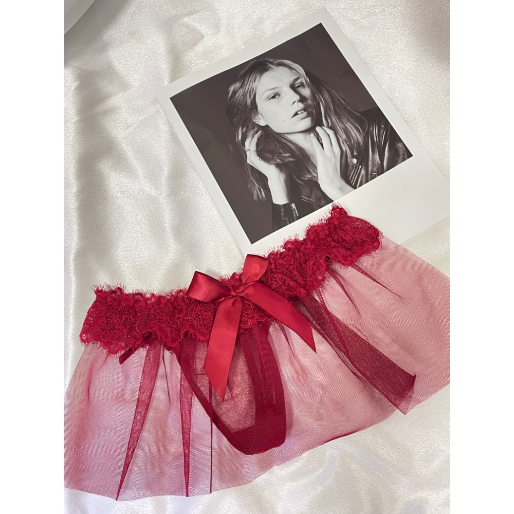 【任選三件只要$599】FU0023 法式網紗裙擺蕾絲丁字褲-細節圖3