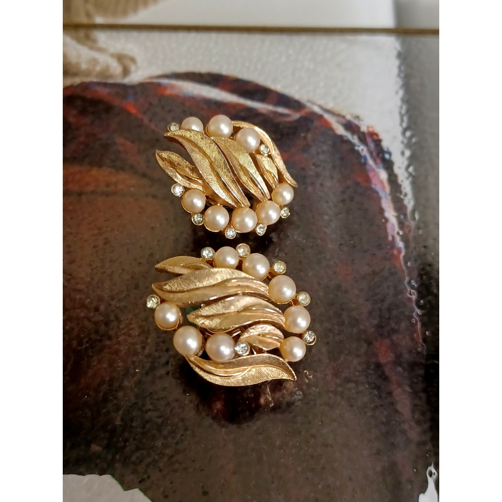 vintage jewelry Trifari 金色珍珠璇葉 夾式耳環 1280元-細節圖8